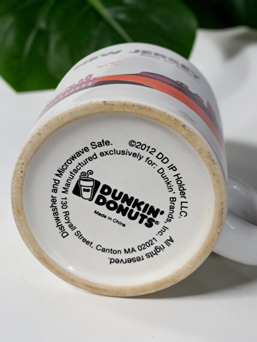 Dunkin’ Donuts 2012 Limited Edition State Destination Mug NJ Runs on Dunkin’ - Picture 4 of 10